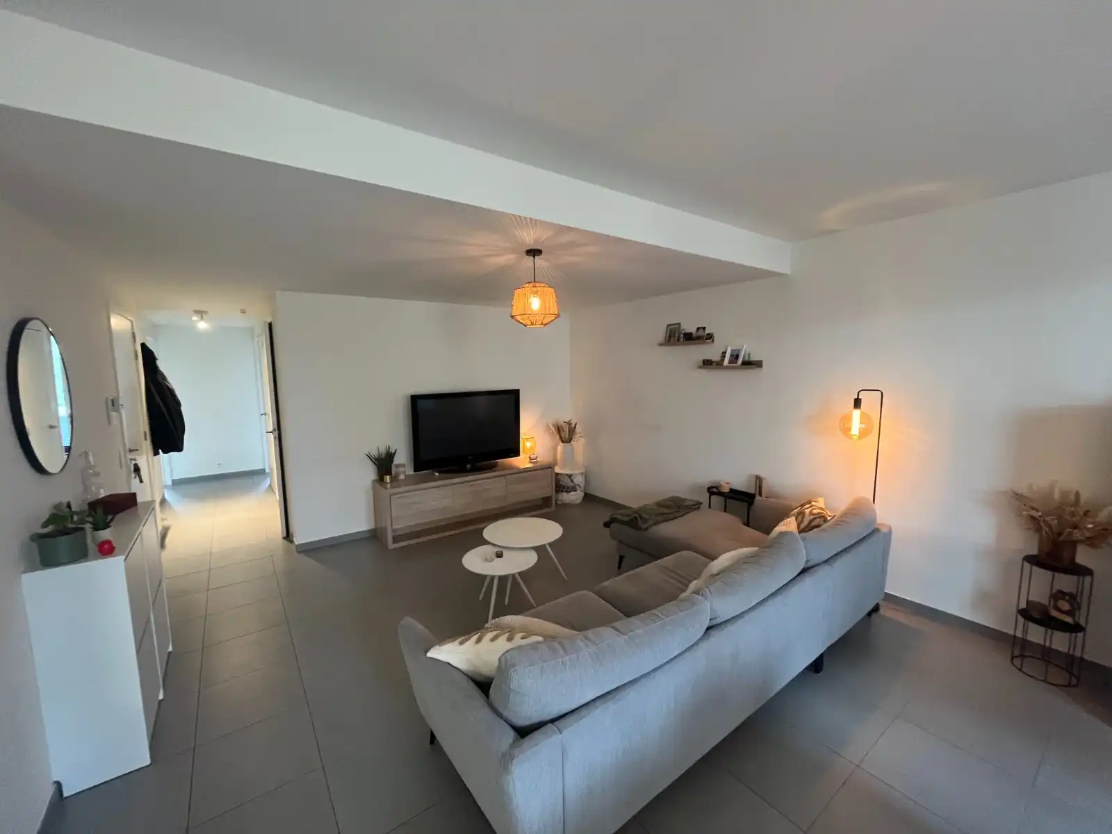 TE HUUR: Gezellig 2-slaapkamers Appartement met vloerverwarming in Centraal Olsene foto 6