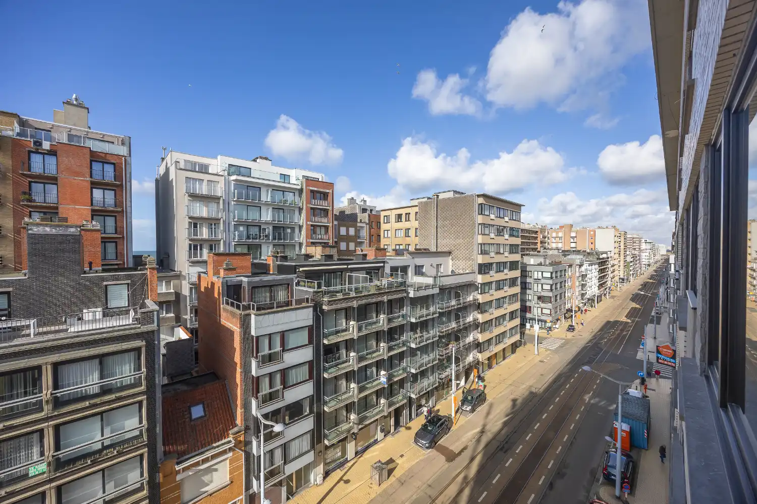 Prachtig gerenoveerde studio te koop in Middelkerke, op slechts enkele stappen van de zee foto 6