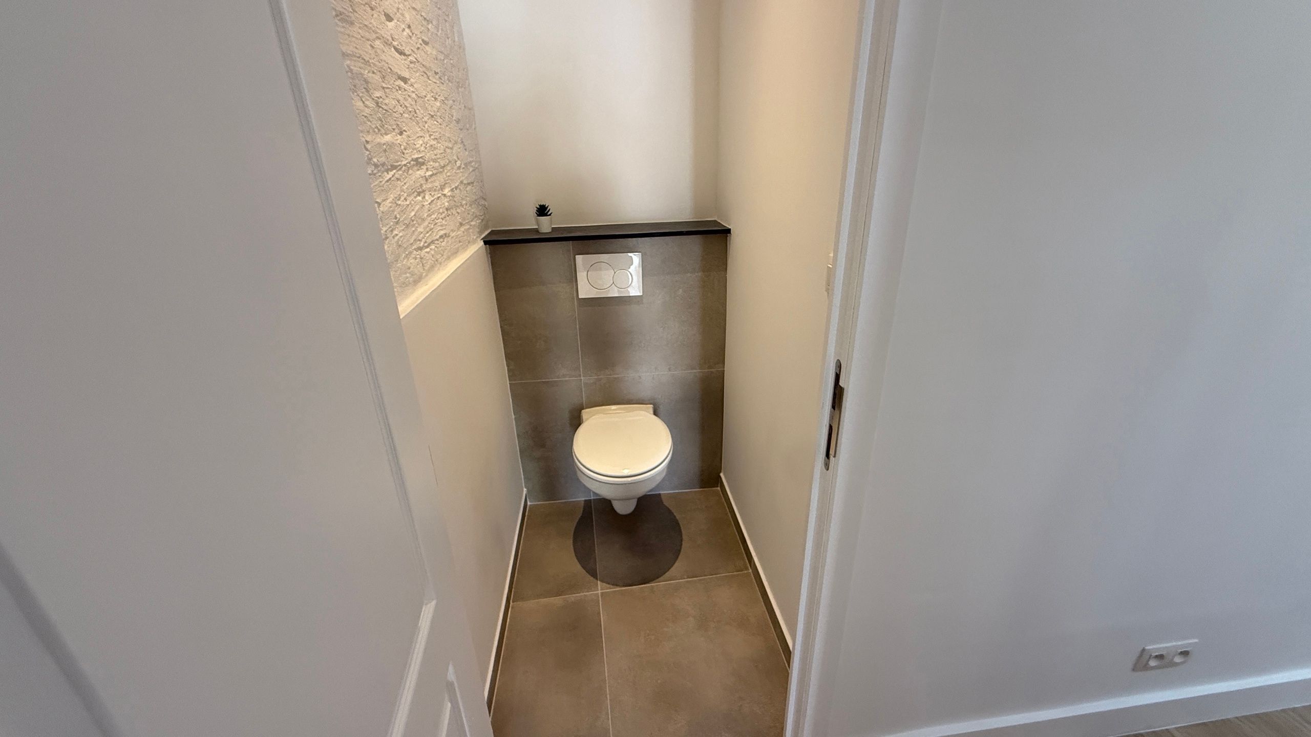 Prachtig gerenoveerde rijwoning in centrum Aarschot foto 9