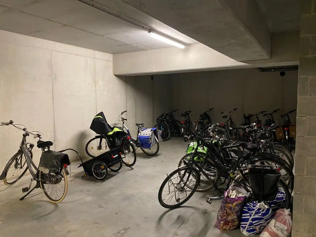 Top-appartement, gelijkvloers foto 16