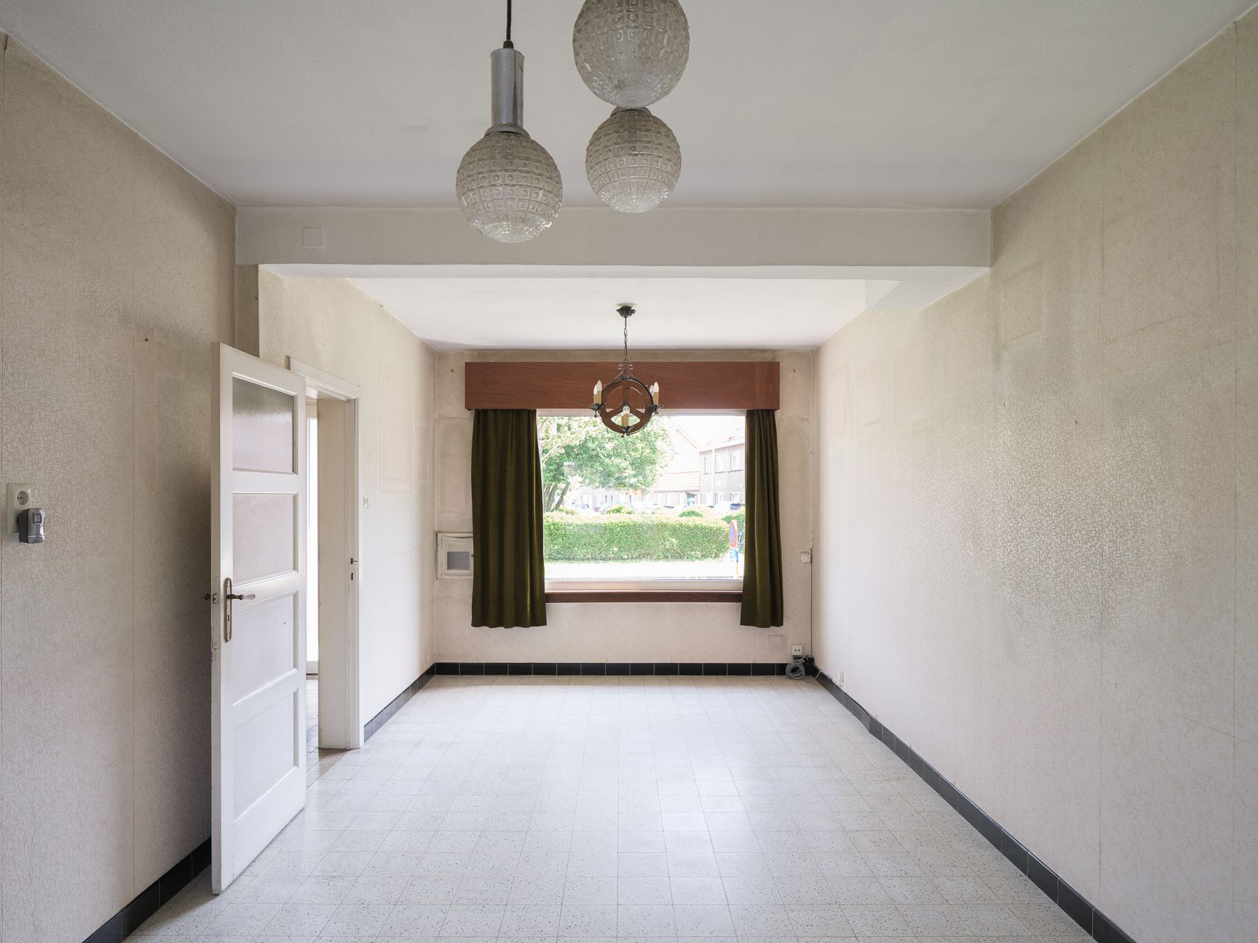 Rijwoning met potentieel nabij het UZ Gent foto 2