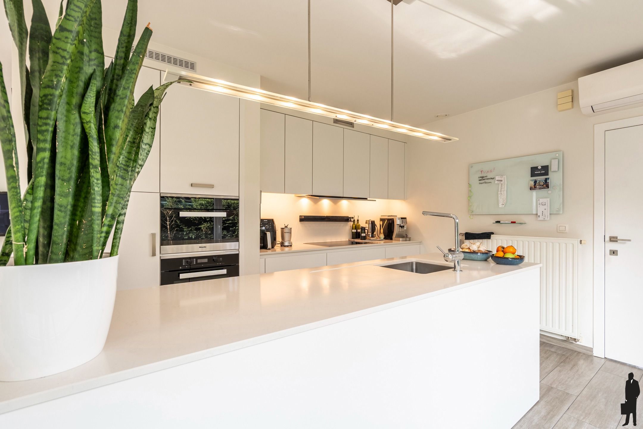 Zeer energiezuinige woning met 5 slpk en zuidgerichte tuin foto 8