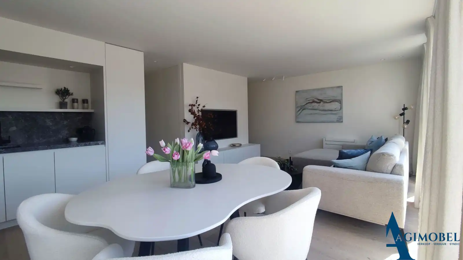 Integraal gerenoveerd penthouse met zonne-terrassen op 20 meter wandelafstand van de zeedijk-Albertstrand. foto 3