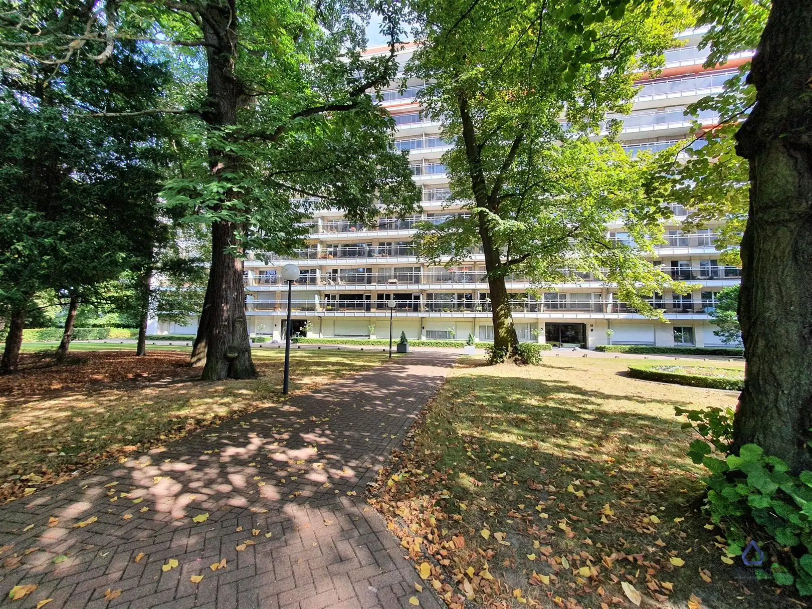 Appartement te huur De Roest d'Alkemadelaan 12/13 - 2600 BERCHEM