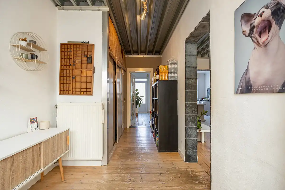 Instapklare semi half open woning met 4 slaapkamers foto 7