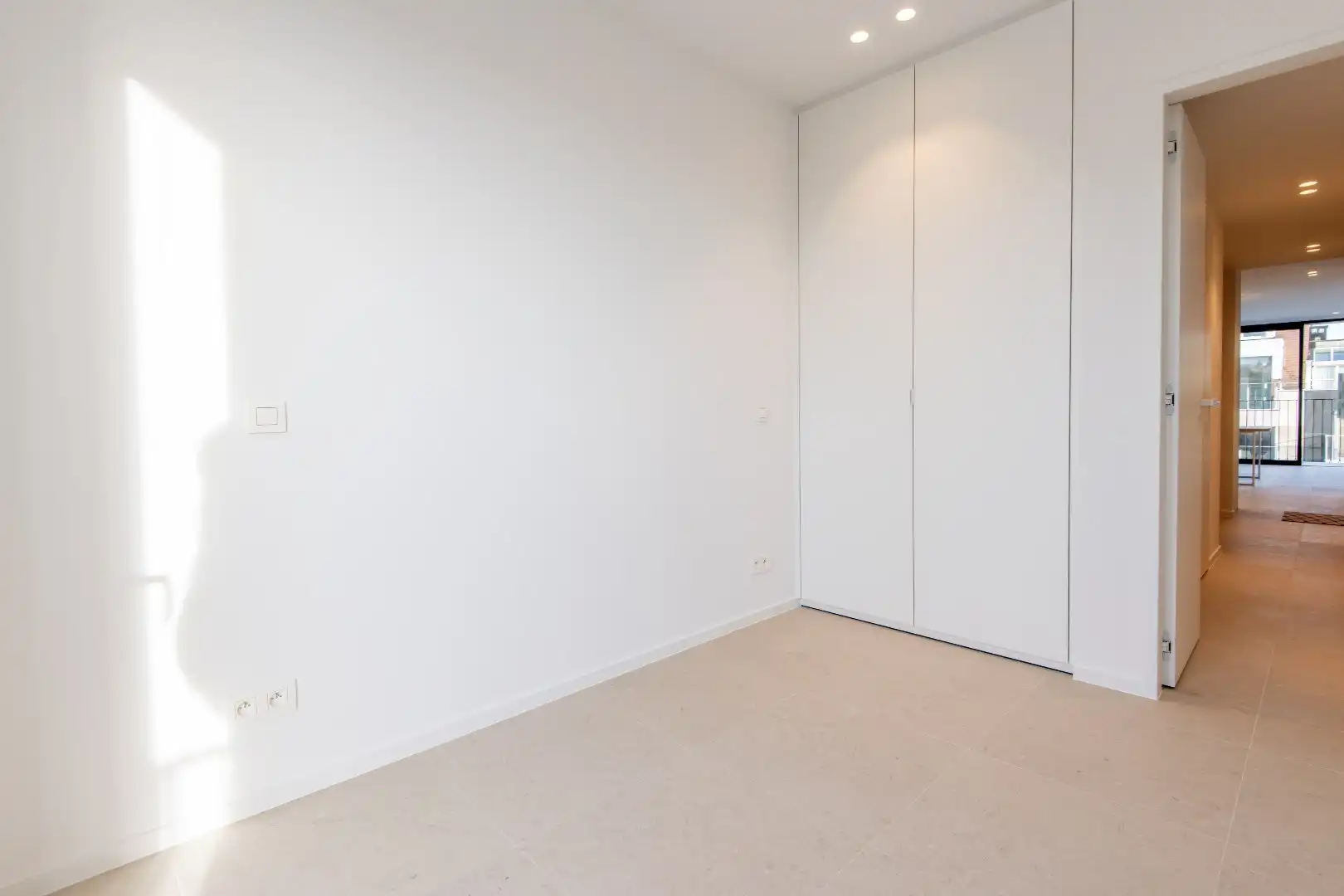 Volledig afgewerkt nieuwbouw app. met open zicht, centraal gelegen te Knokke foto 13