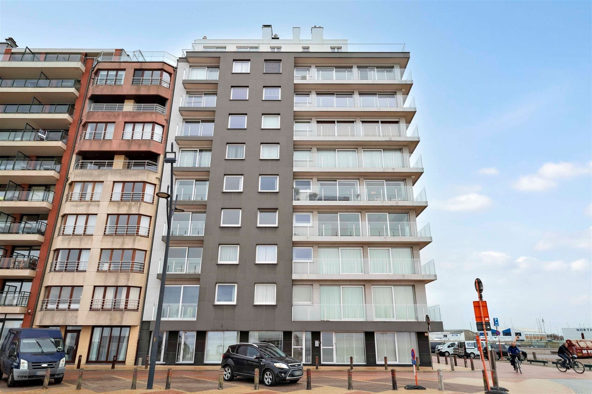 STUDIO MET SLAAPHOEK foto {{pictureIndex}}