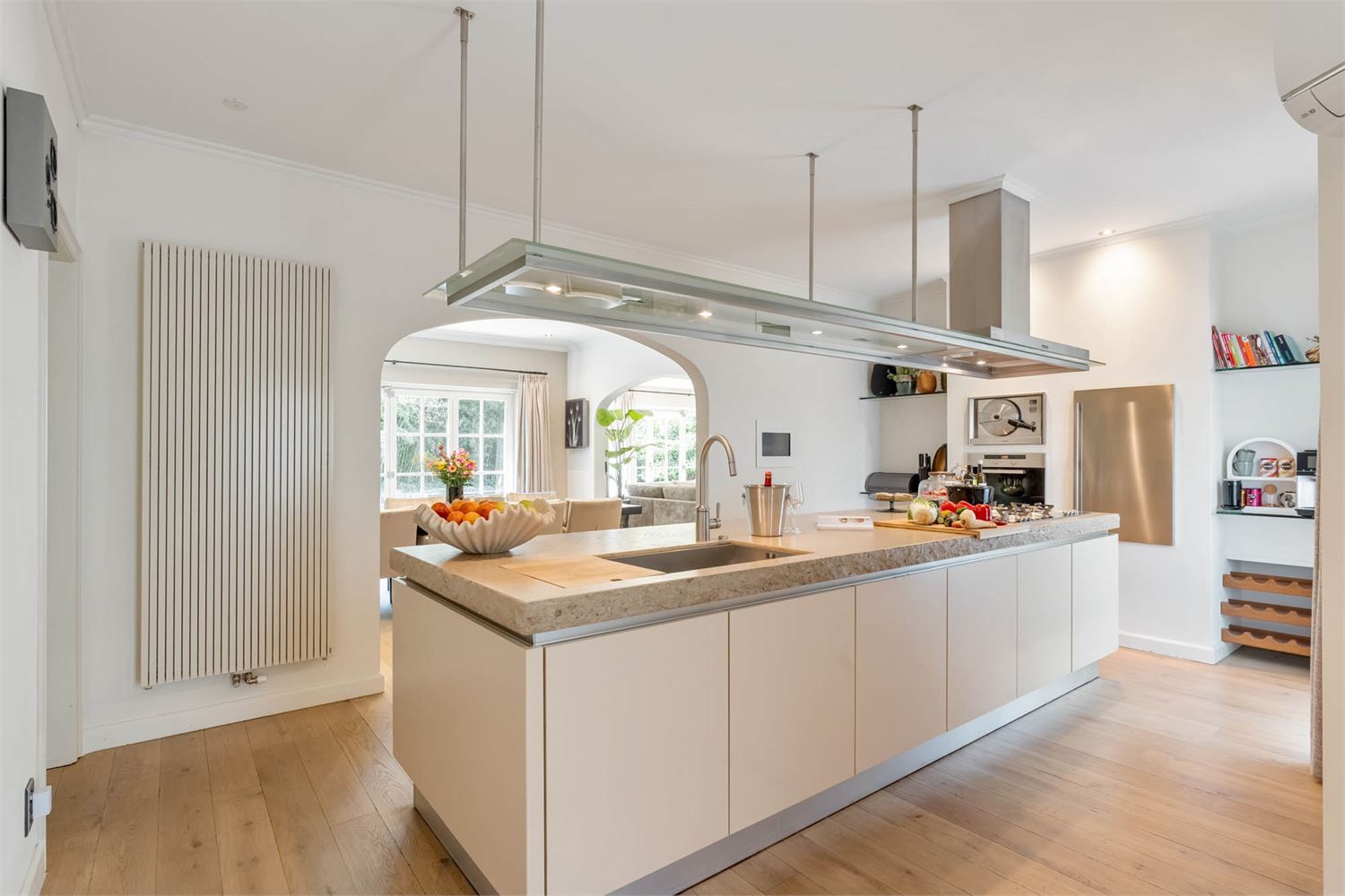 Exclusieve villa met wellness, privécinema en zwembad foto 11