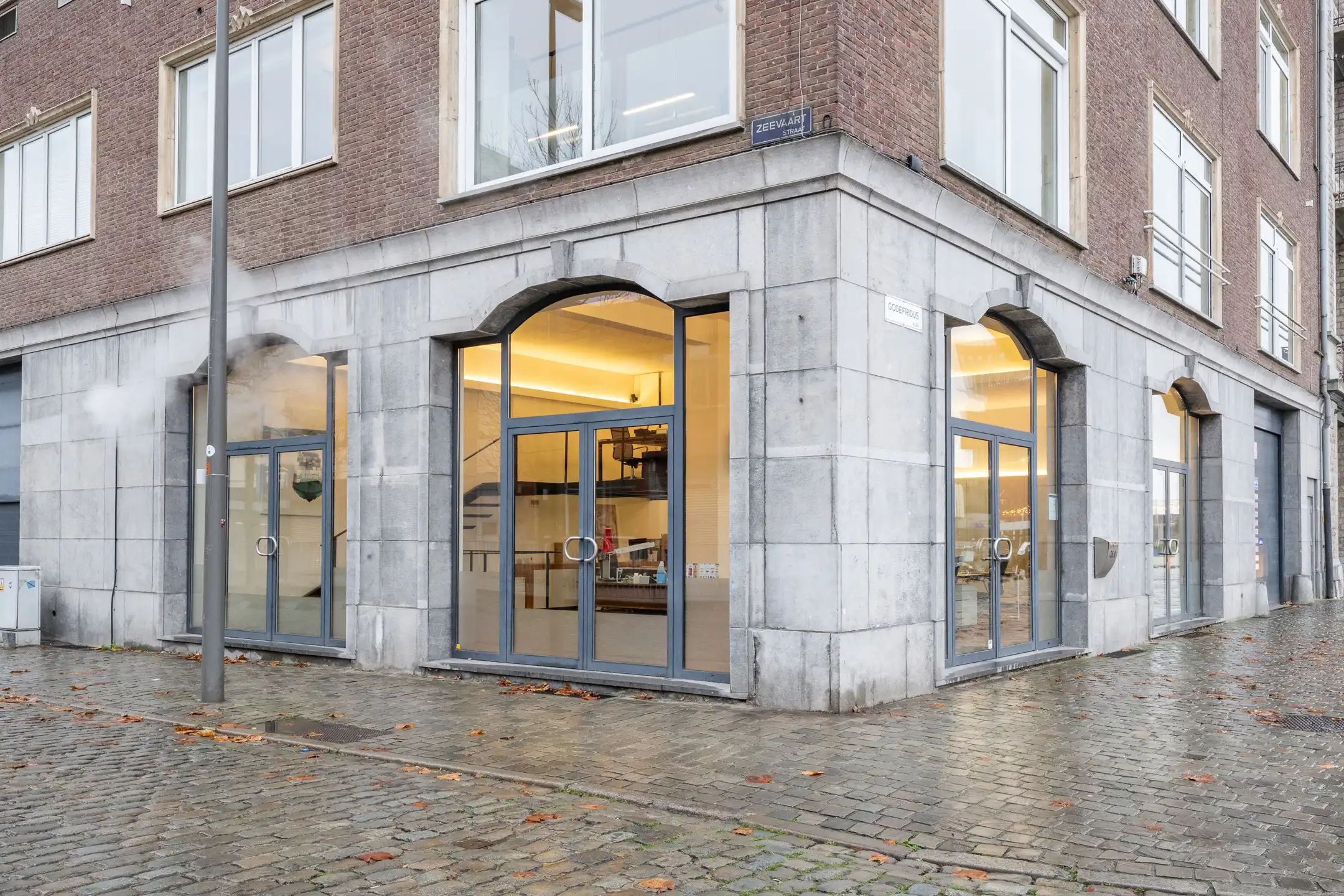 Exclusief kantoor met mezzanine op toplocatie  foto 14