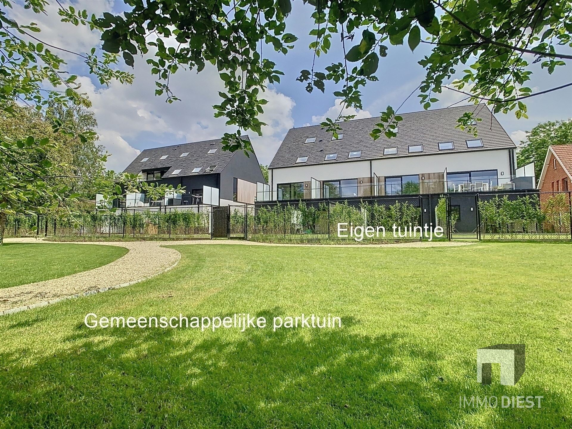 Gelijkvloers app. met 1 slaapkamer en tuintje foto 21