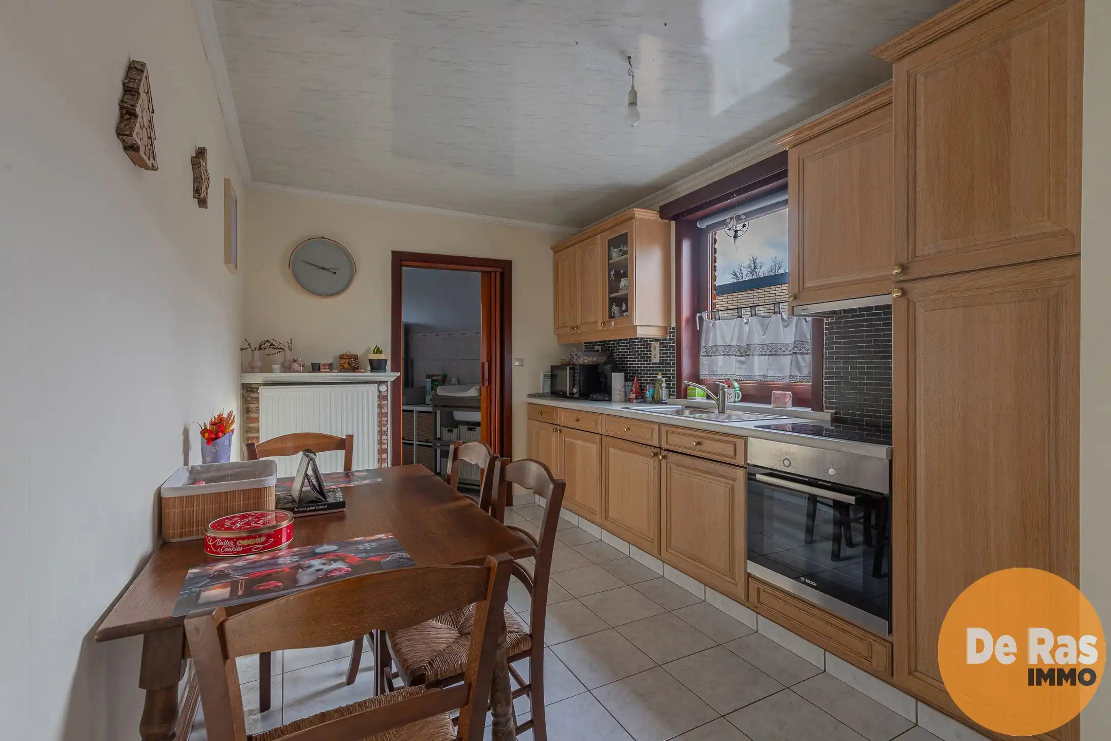 WICHELEN - Instapklare woning met alle comfort en grote tuin foto 8