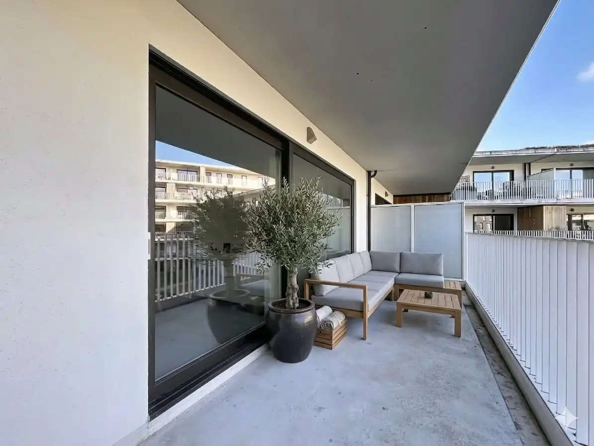 Stijlvol tweeslaapkamerappartement te koop in centrum Aalter foto 13