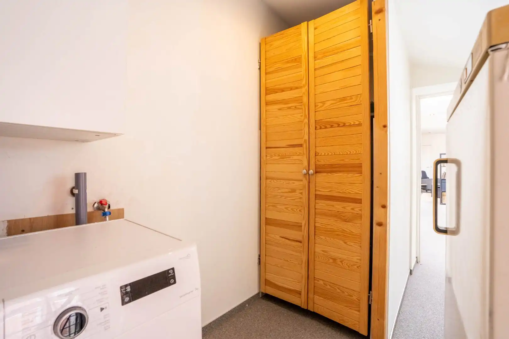 Een knusse rijwoning met tuintje en 3 slaapkamers, gelegen pal in het centrum van Maaseik. foto 14