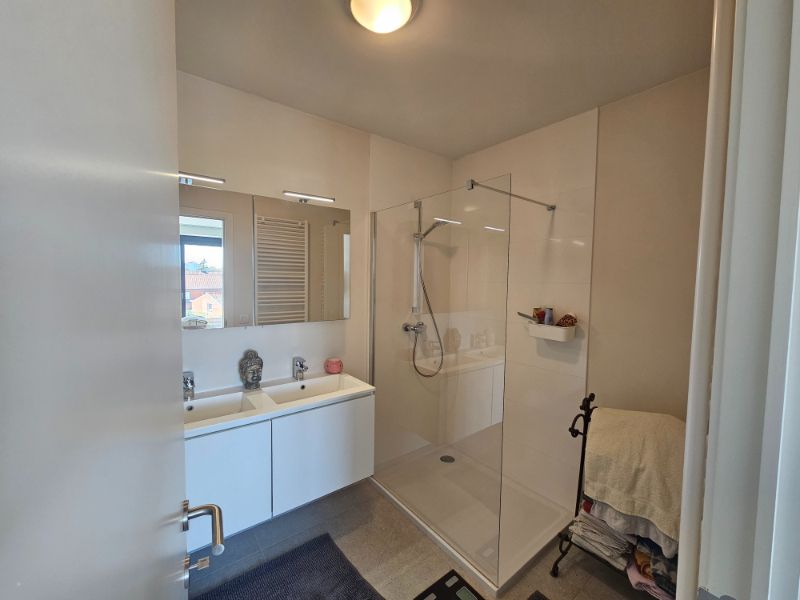 Te huur te Ieper : nieuwbouw 2 slpk appartement met zonneterras foto 7