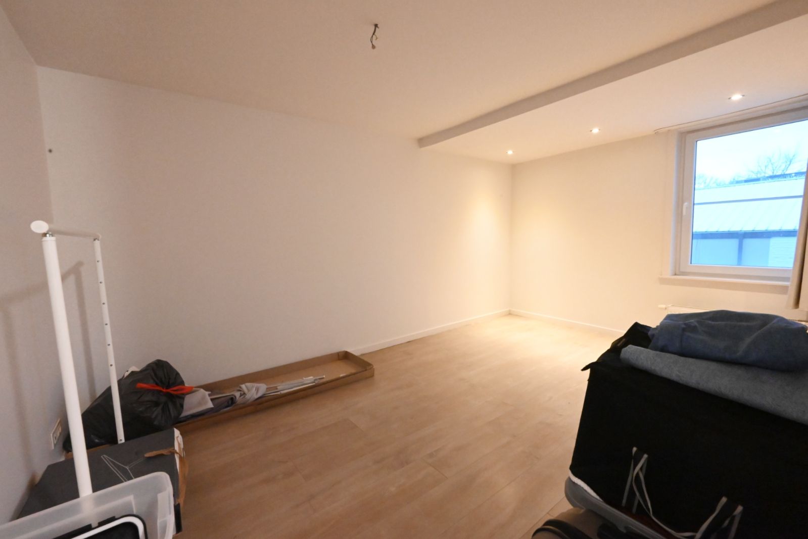 Ruime woning (HOB) met 4 slaapkamers in hartje Kachtem! foto 13