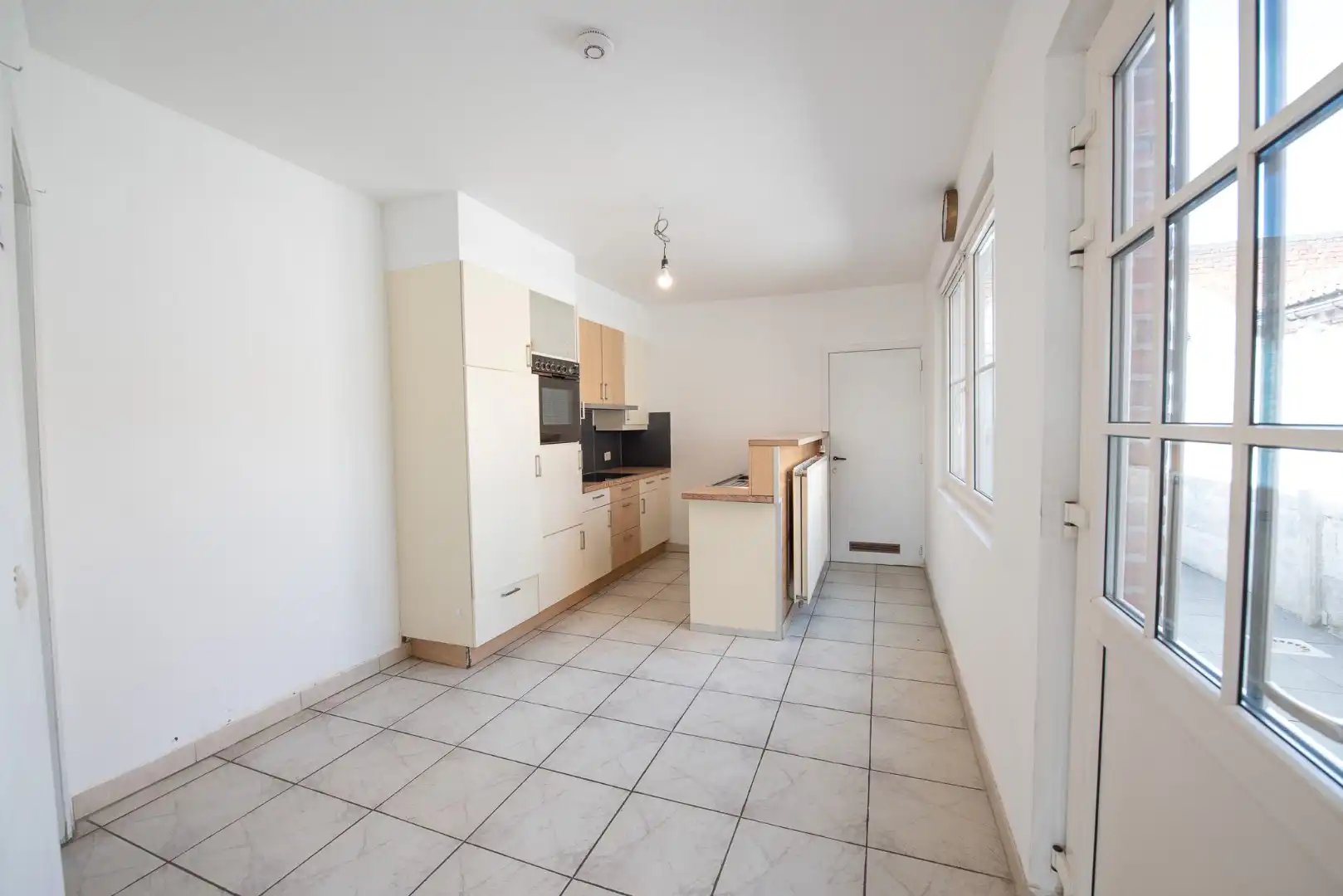 Ruime woning te Dentergem. foto 6
