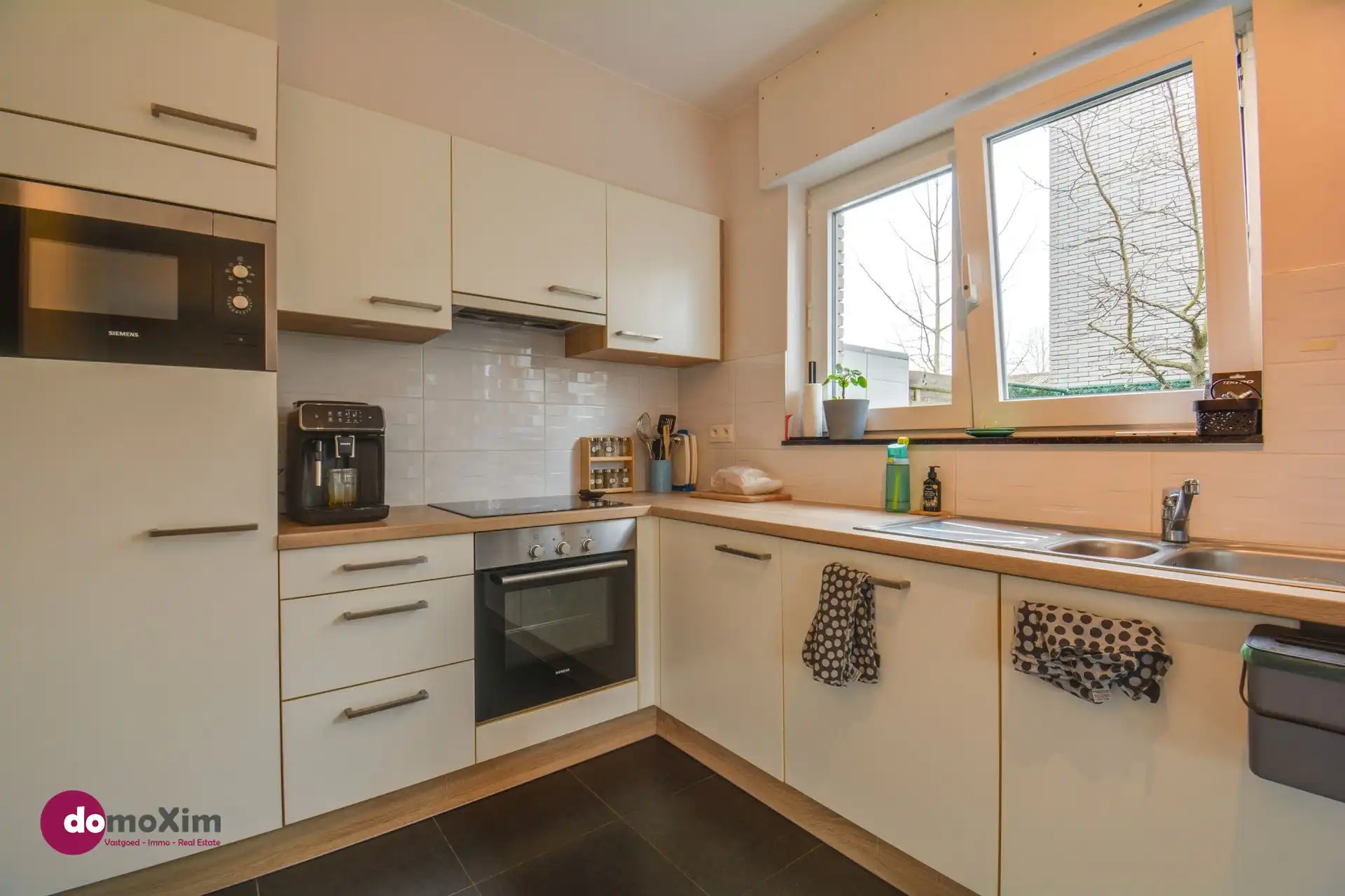 Lichtrijk gelijkvloers appartement in het centrum van Winksele foto 7