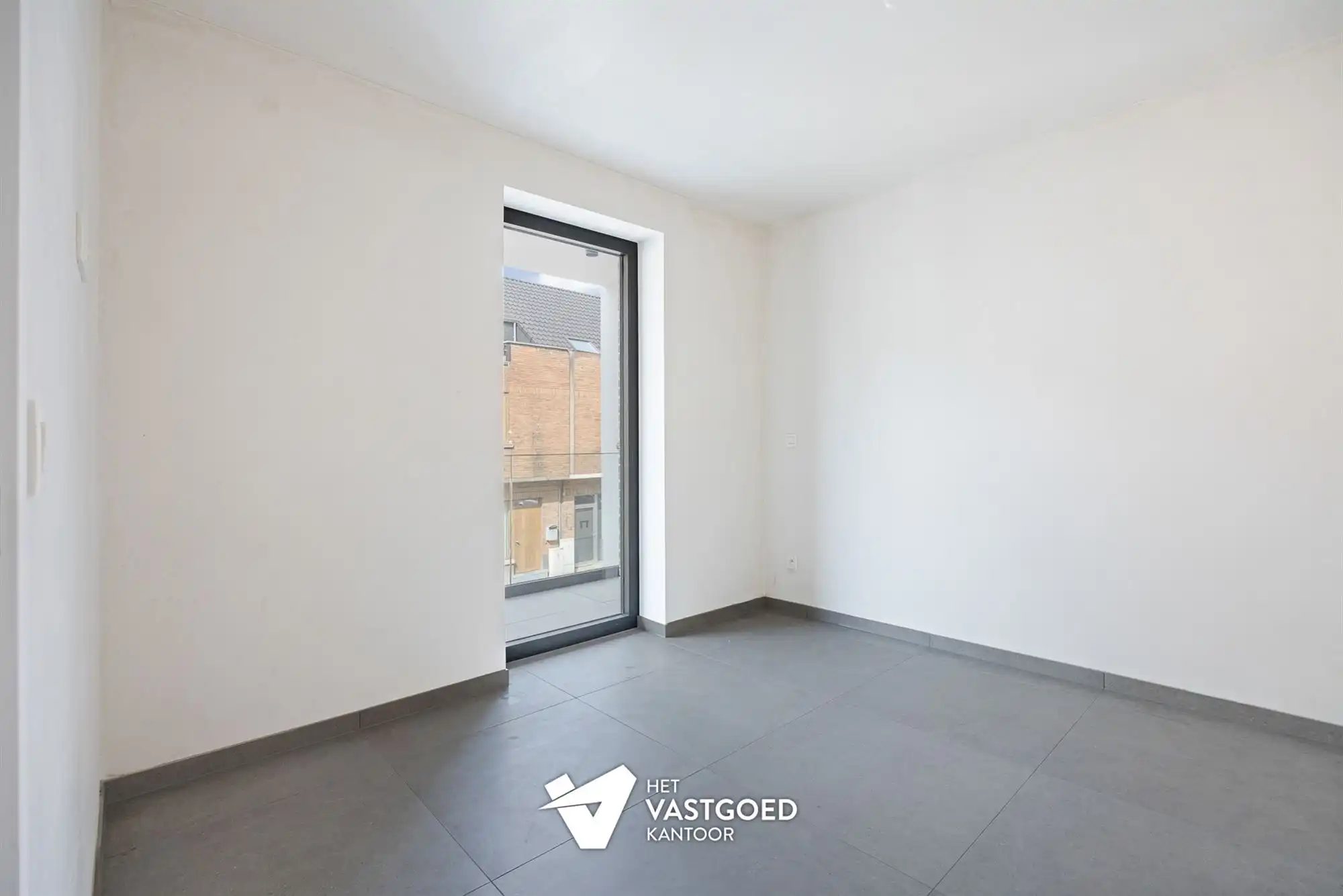 RUIM 1-SLAAPKAMERAPPARTEMENT MET AANGENAME BUITENRUIMTE foto 11