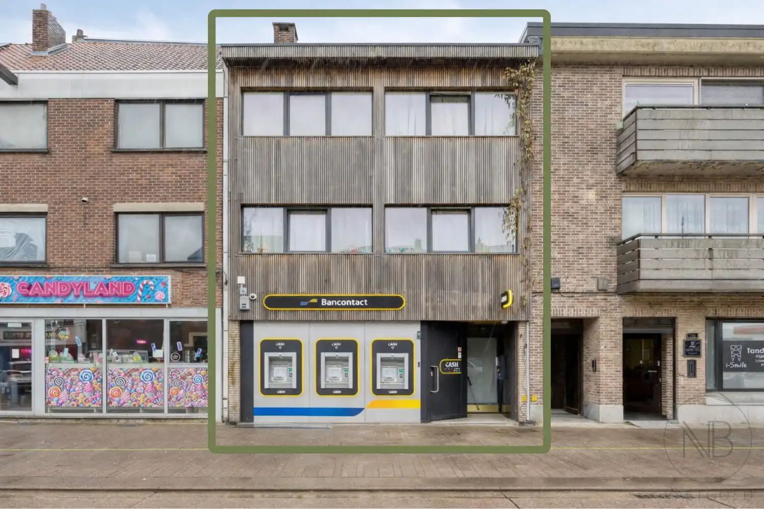 Uniek Investeringspand met een goed rendement op de Stalenstraat Genk foto 13