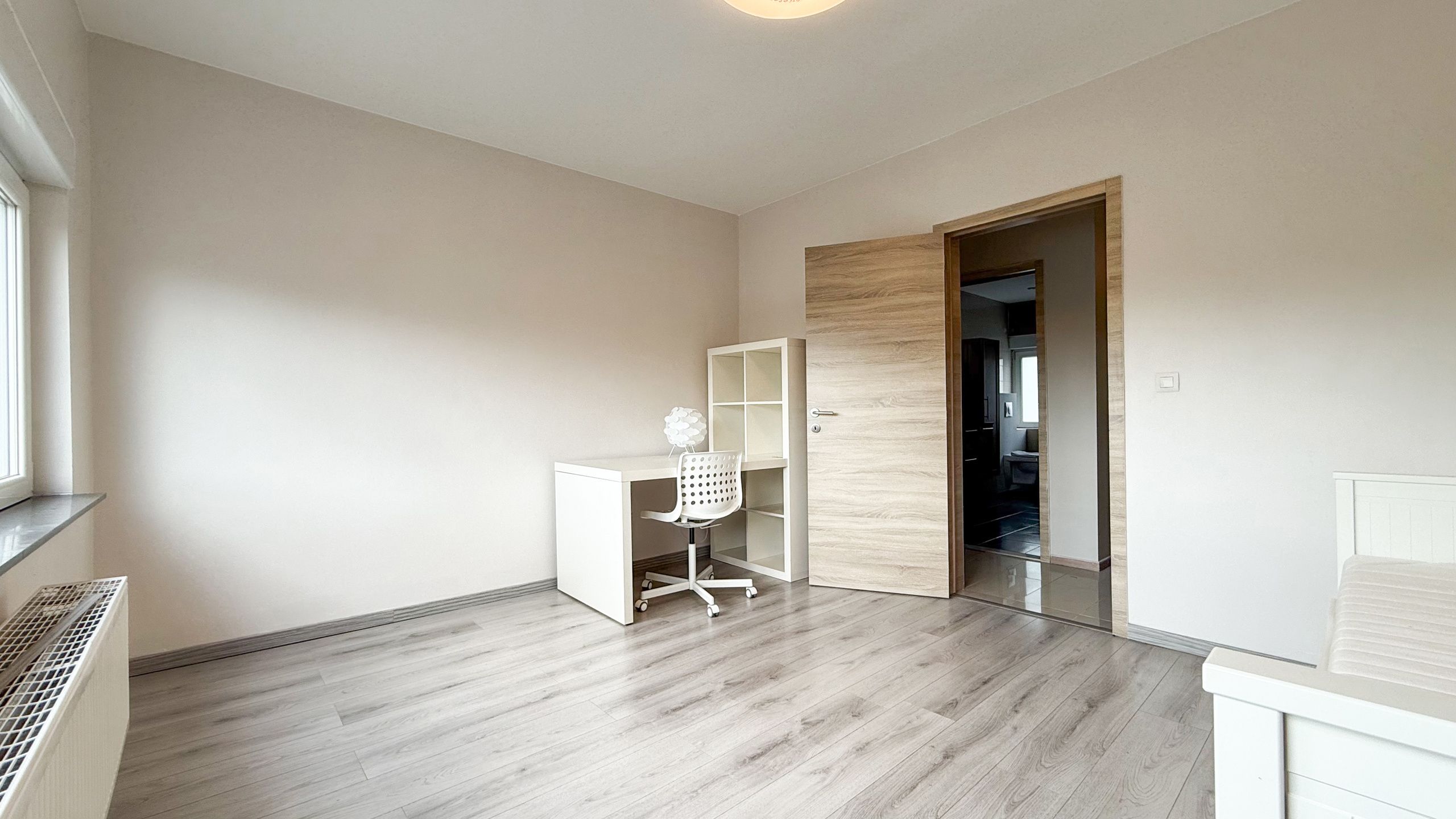 Vernieuwde ruime woning met 4slpks op 6are met gunstig EPC!  foto 20