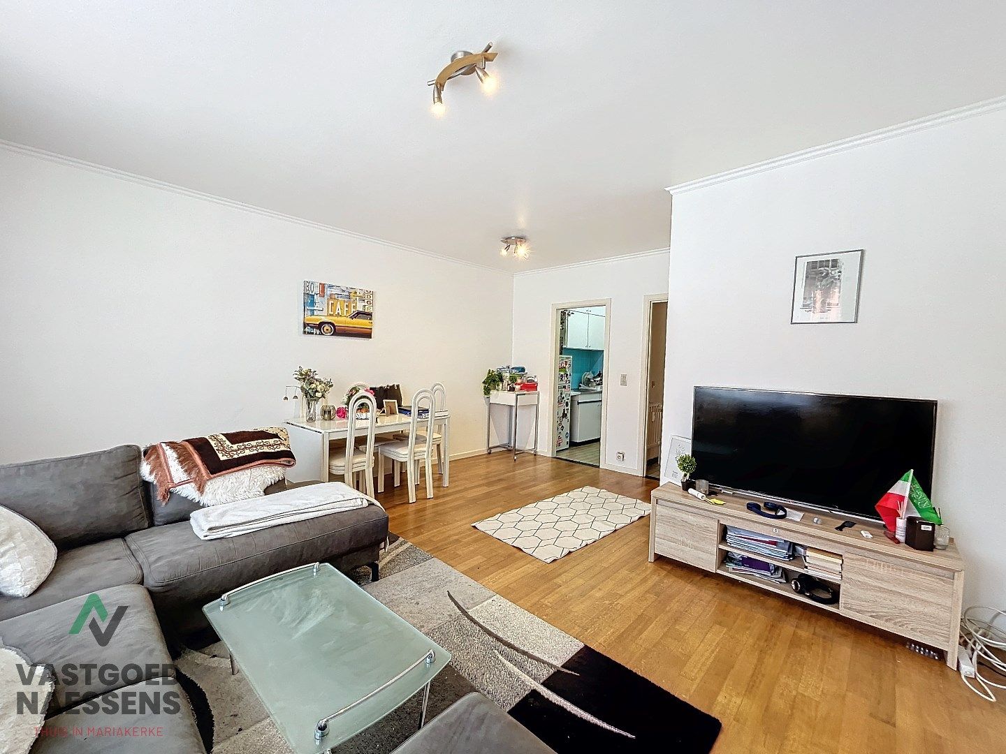 Instapklaar 2 SLPK appartement in rustige woonwijk  foto 2