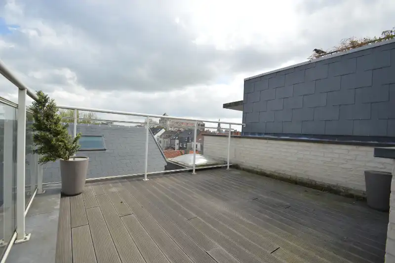 Exclusief en ruim appartement in authentiek gebouw hartje Gent foto 24