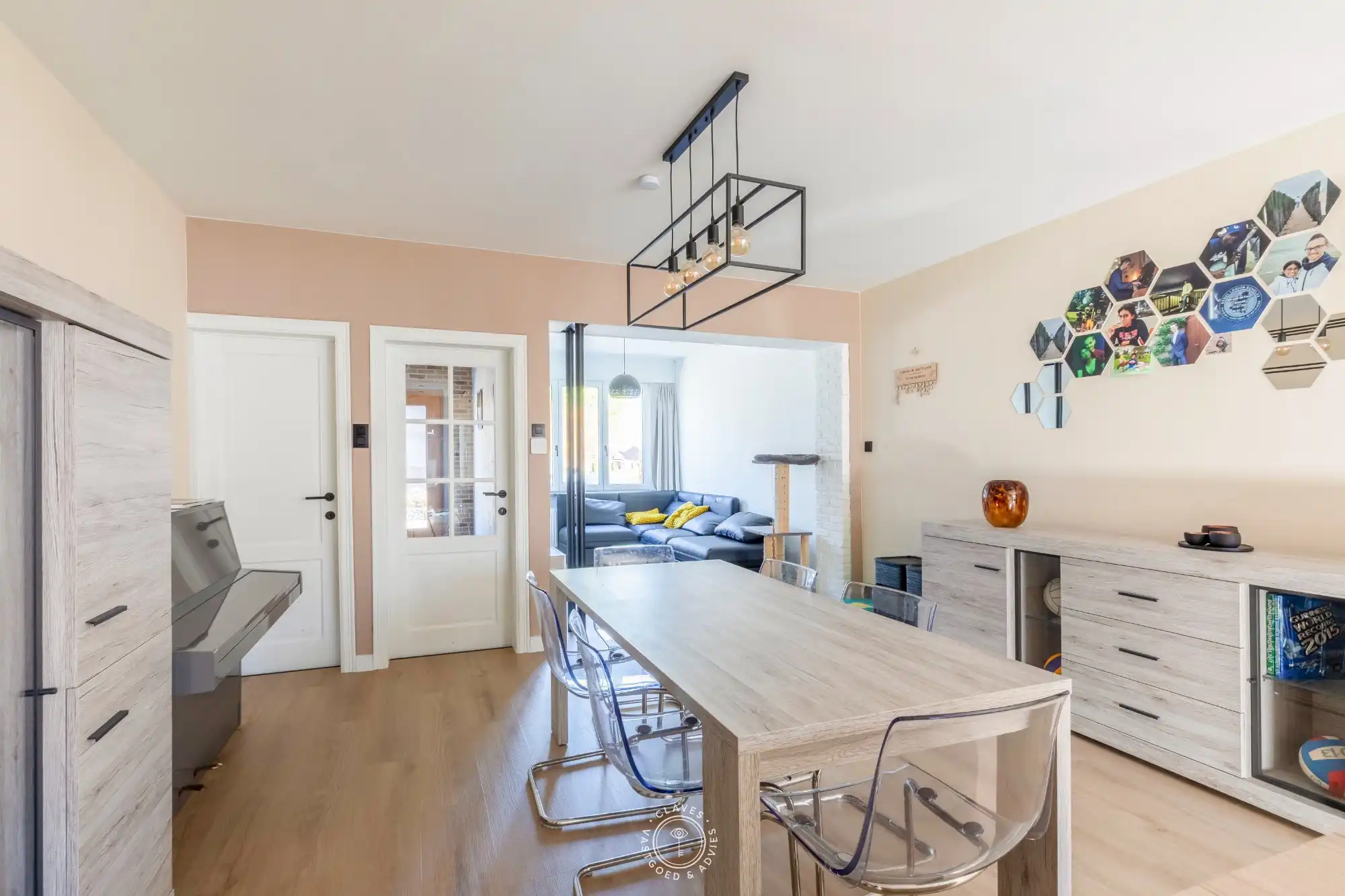 Toffe woning met vier slaapkamers en een prachtig uitzicht foto 6