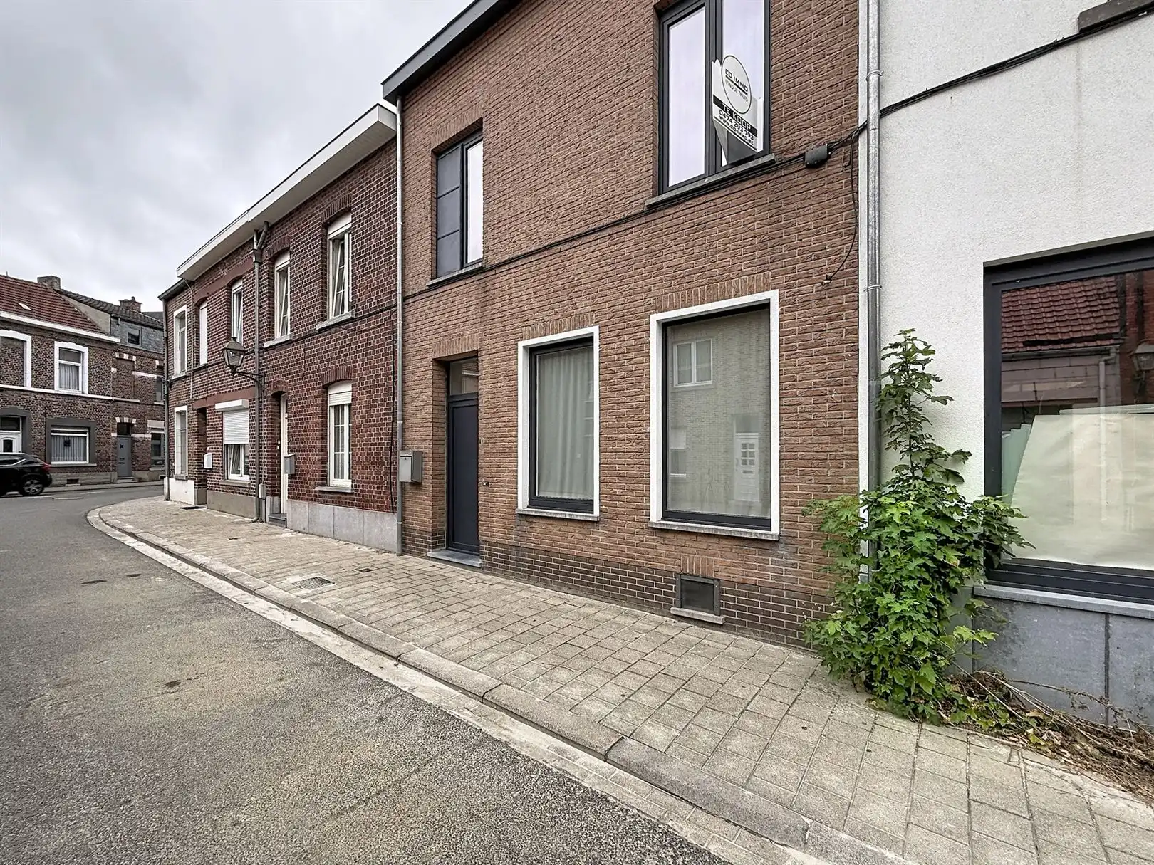 Instapklare stadswoning, terras/tuintje, 3 slpks foto 30