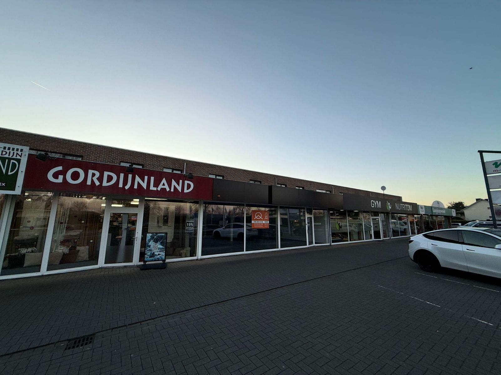 Handelsruimte langs de N9 – Lievegem foto 9