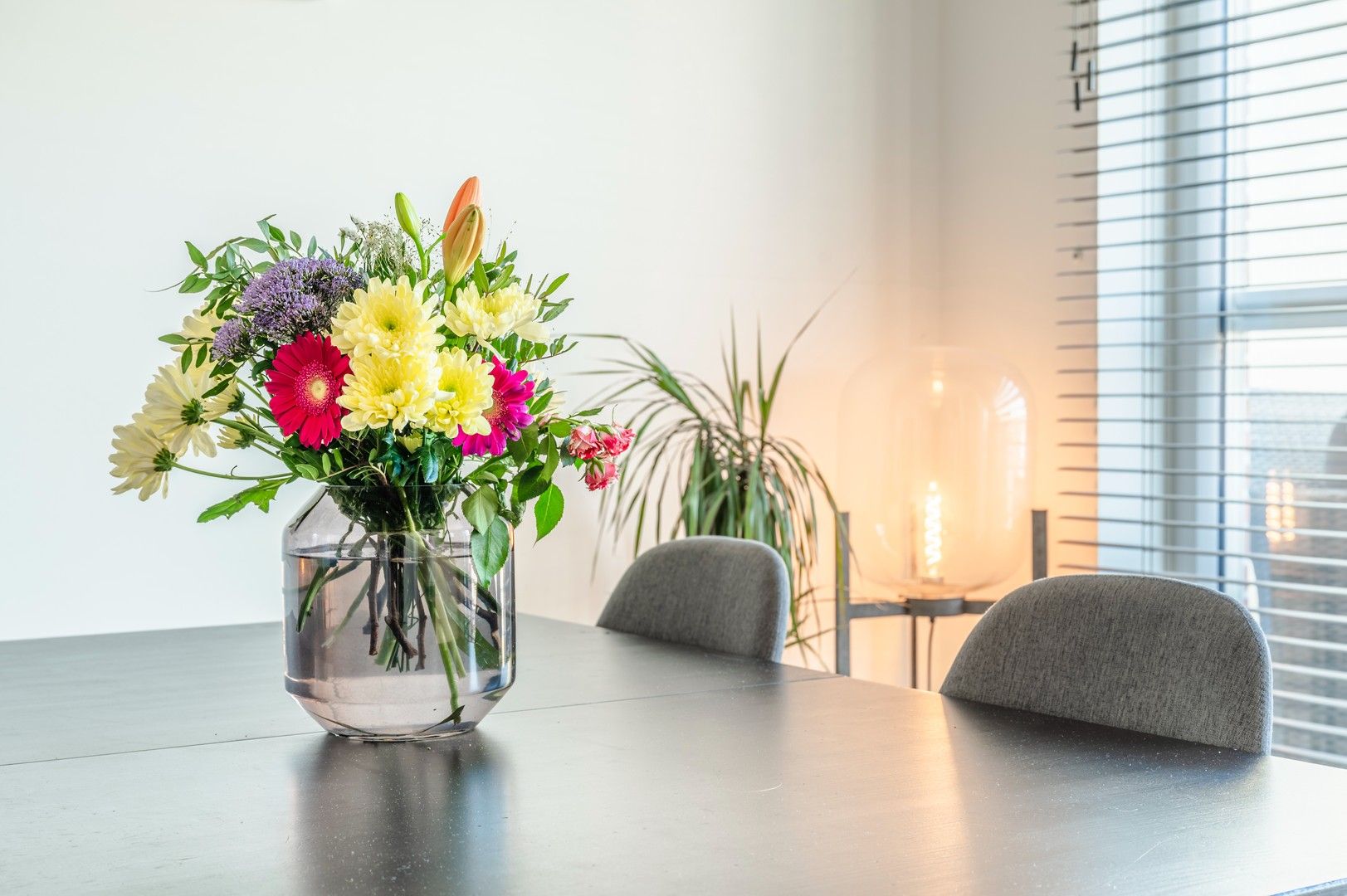 Prachtig appartement te koop met carport foto 4