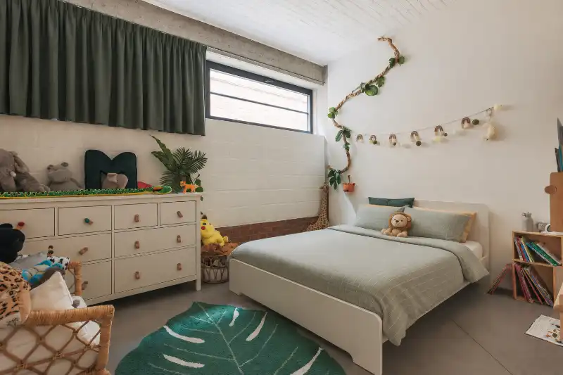 Centraal gelegen loft met 3 slaapkamers (meer mogelijk), garage voor 4 wagens, groot terras...(Energielabel A, elektriciteit goedgek...) foto 10