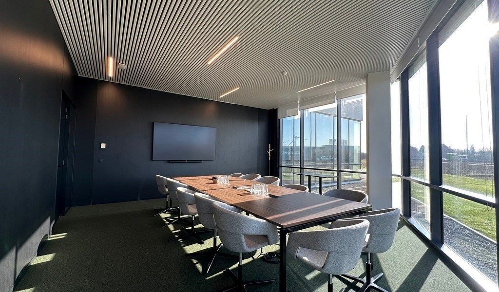 High-end kantoren te huur in nieuwbouwproject SkylinE40 foto 17