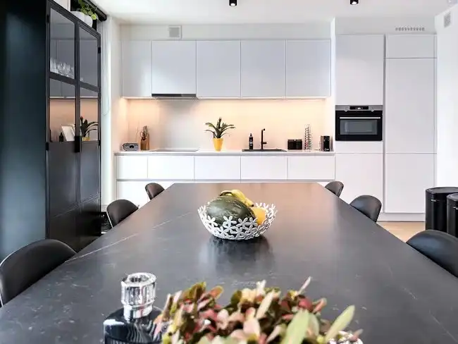 Nieuwbouwwoning volledig afgewerkt met 3 slaapkamers en 2 badkamers te Lommel. foto 6