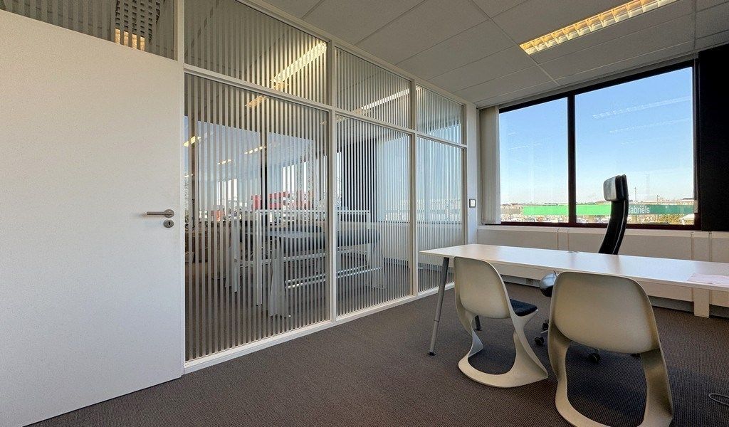 Instapklare kantoren te huur vlakbij A12 in Aartselaar foto 11