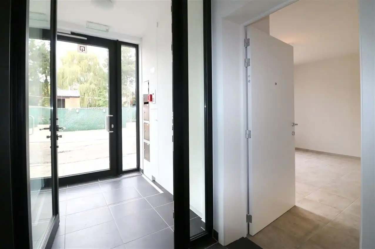 Gelijkvloers appartement, 2 slpk., autostaanplaats foto 60