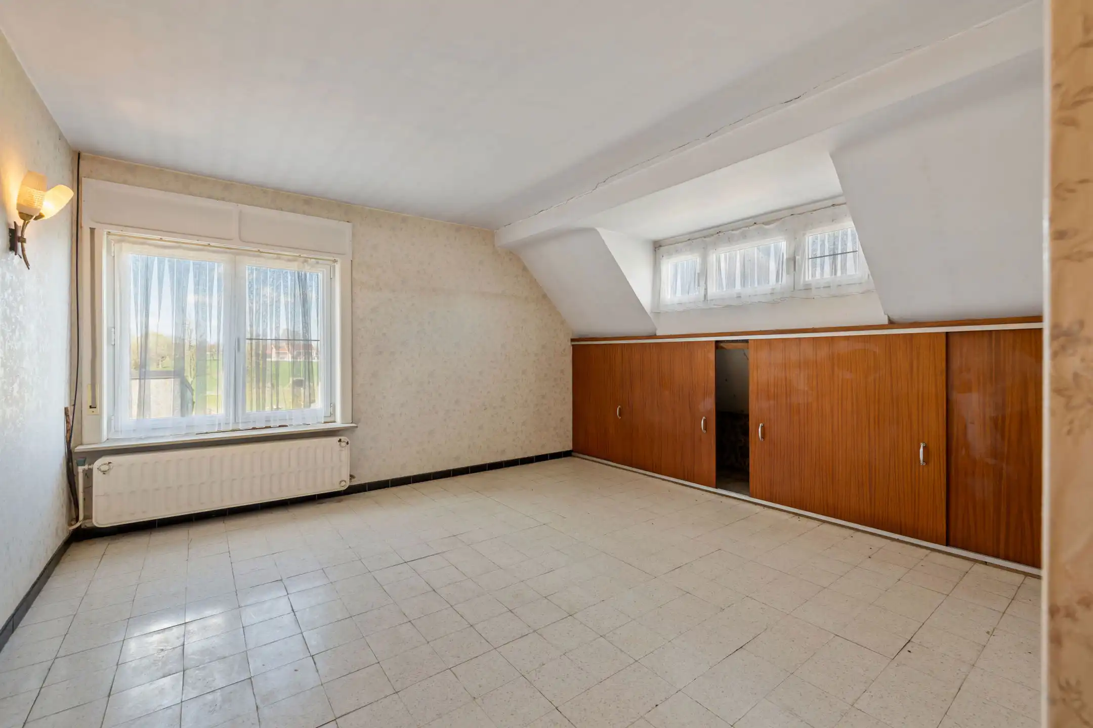 Hoeve met bijgebouwen op  +-75 a foto 18