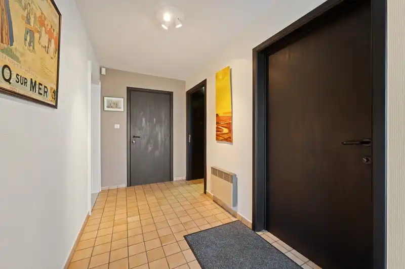 Verzorgde halfopen bebouwing met vele mogelijkheden te De Haan. foto 15