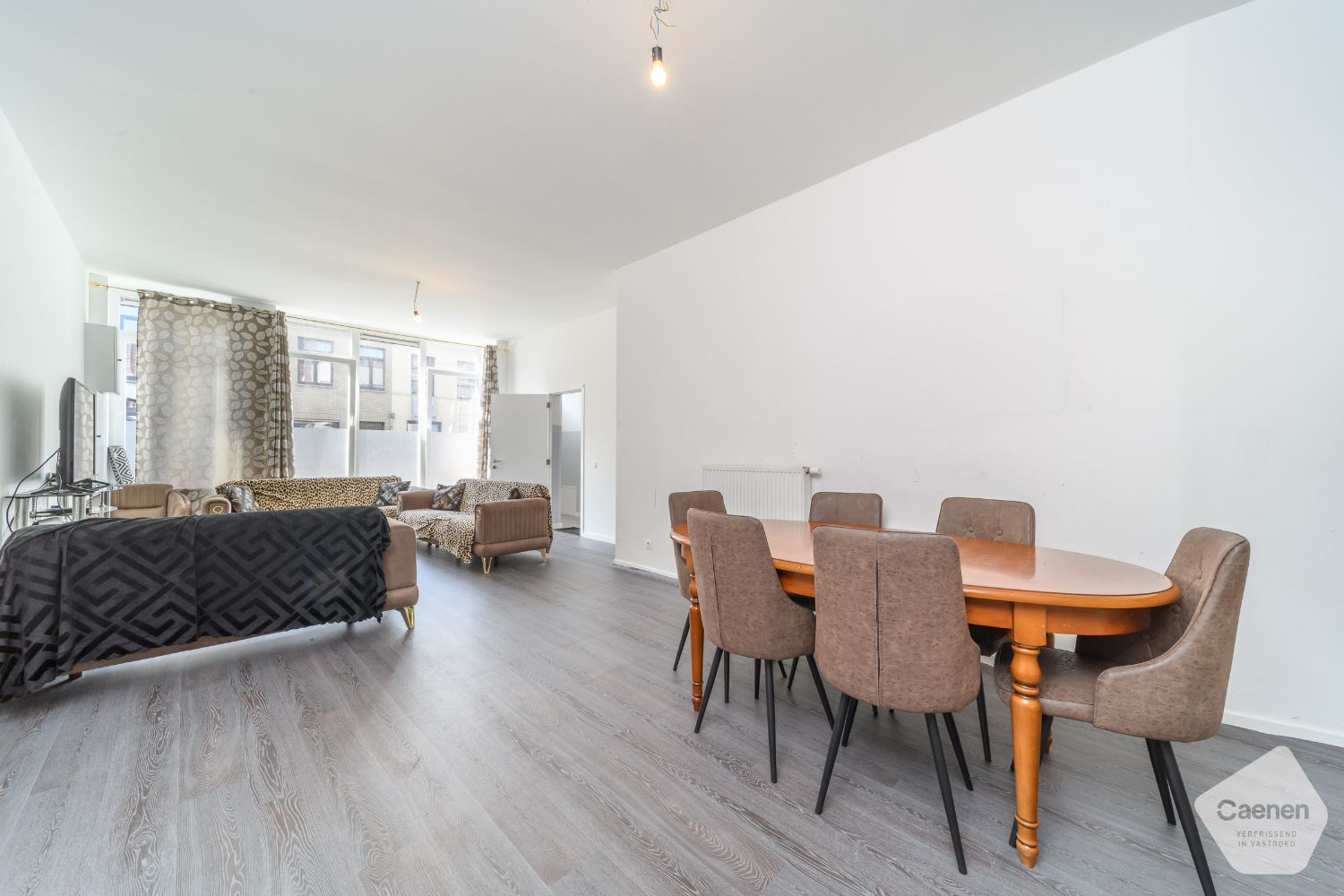 UNIEKE INVESTERINGSKANS – RUIME WONING MET 6 SLAAPKAMERS, TUIN EN GUNSTIGE EPC B-SCORE! foto 2