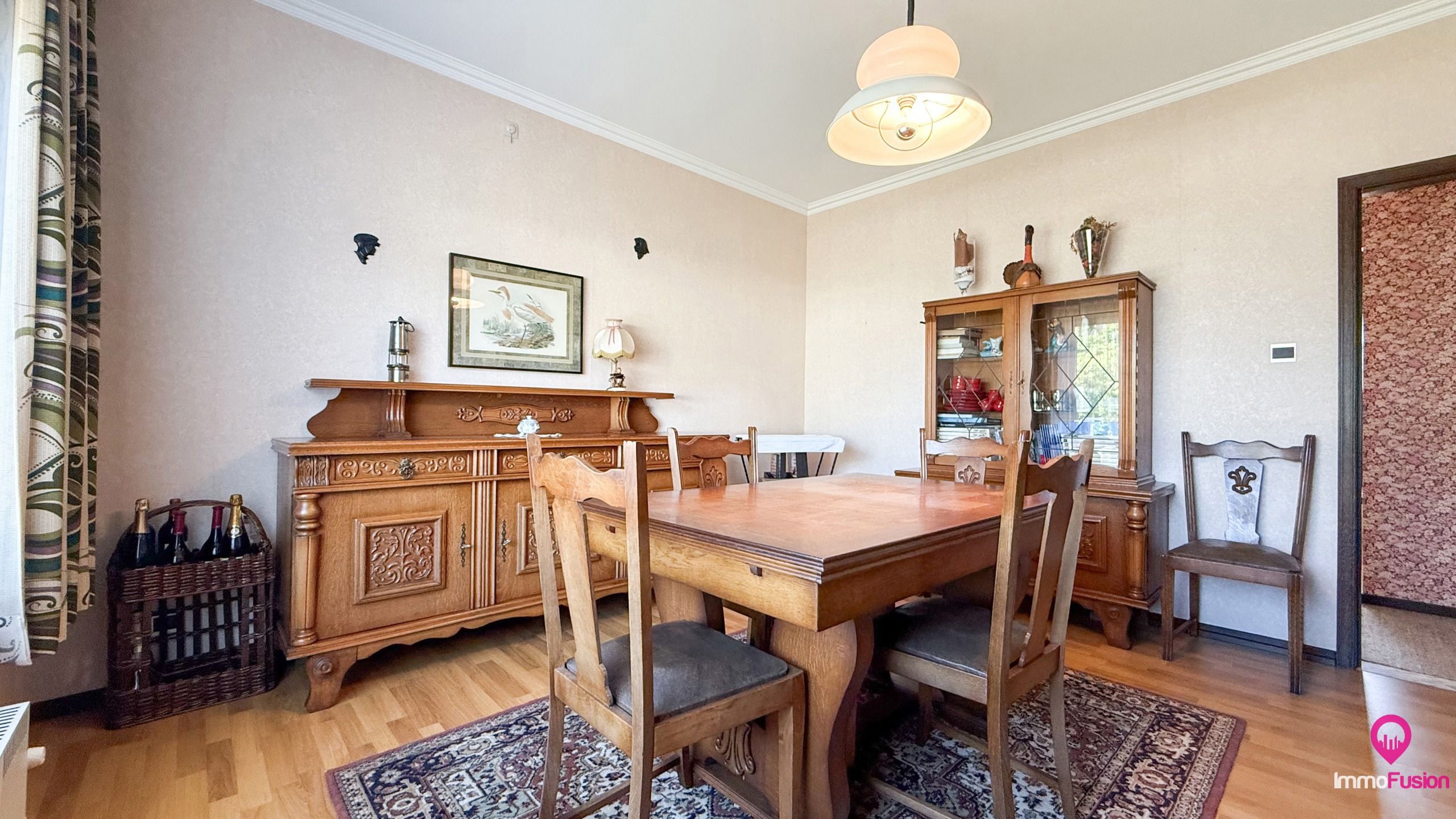 Mooie, volledig onderkelderde bungalow met 3 slaapkamers!  foto 14