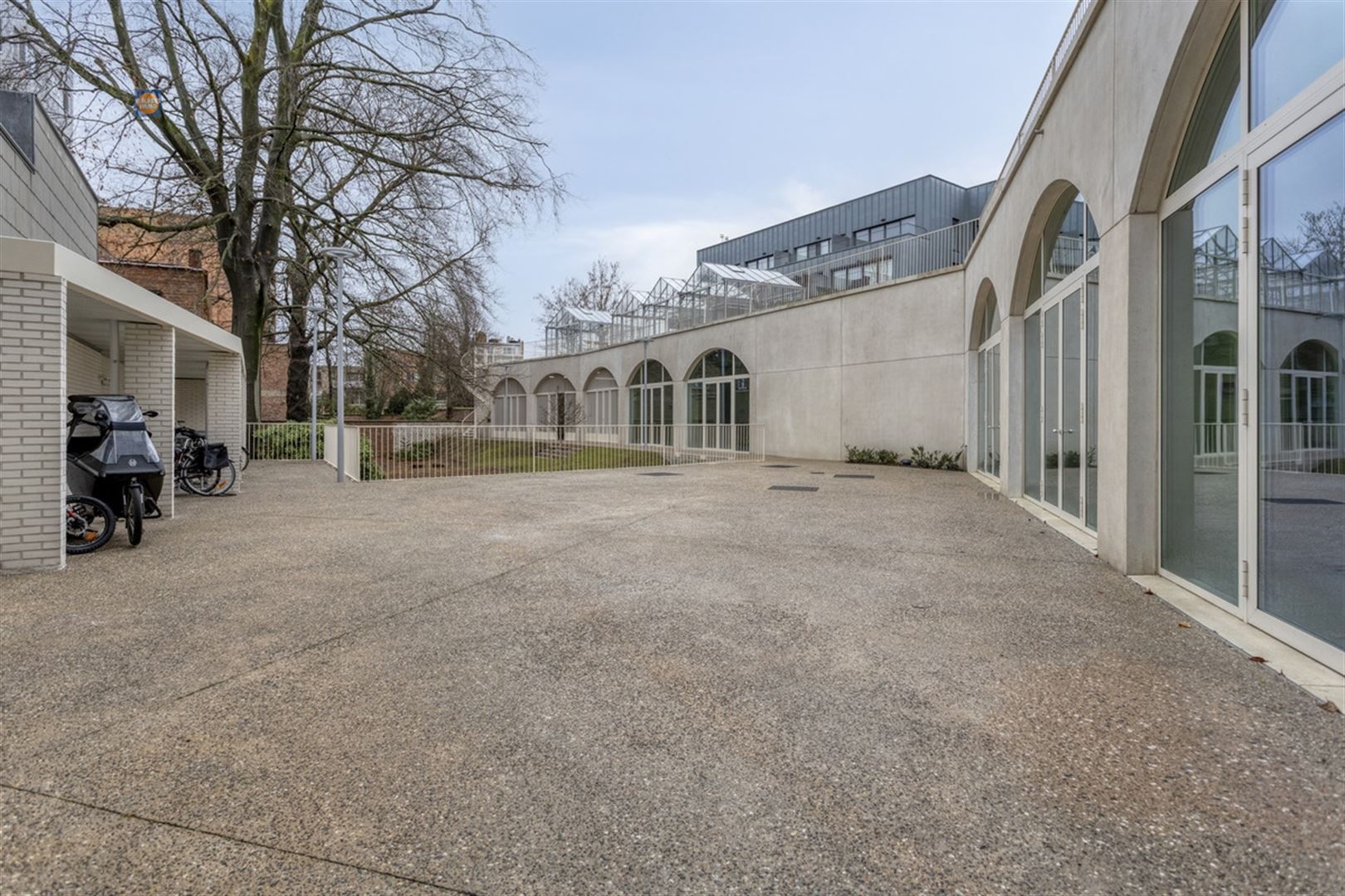 Modern en instapklaar appartement met 2 slaapkamers op absolute topligging foto 22