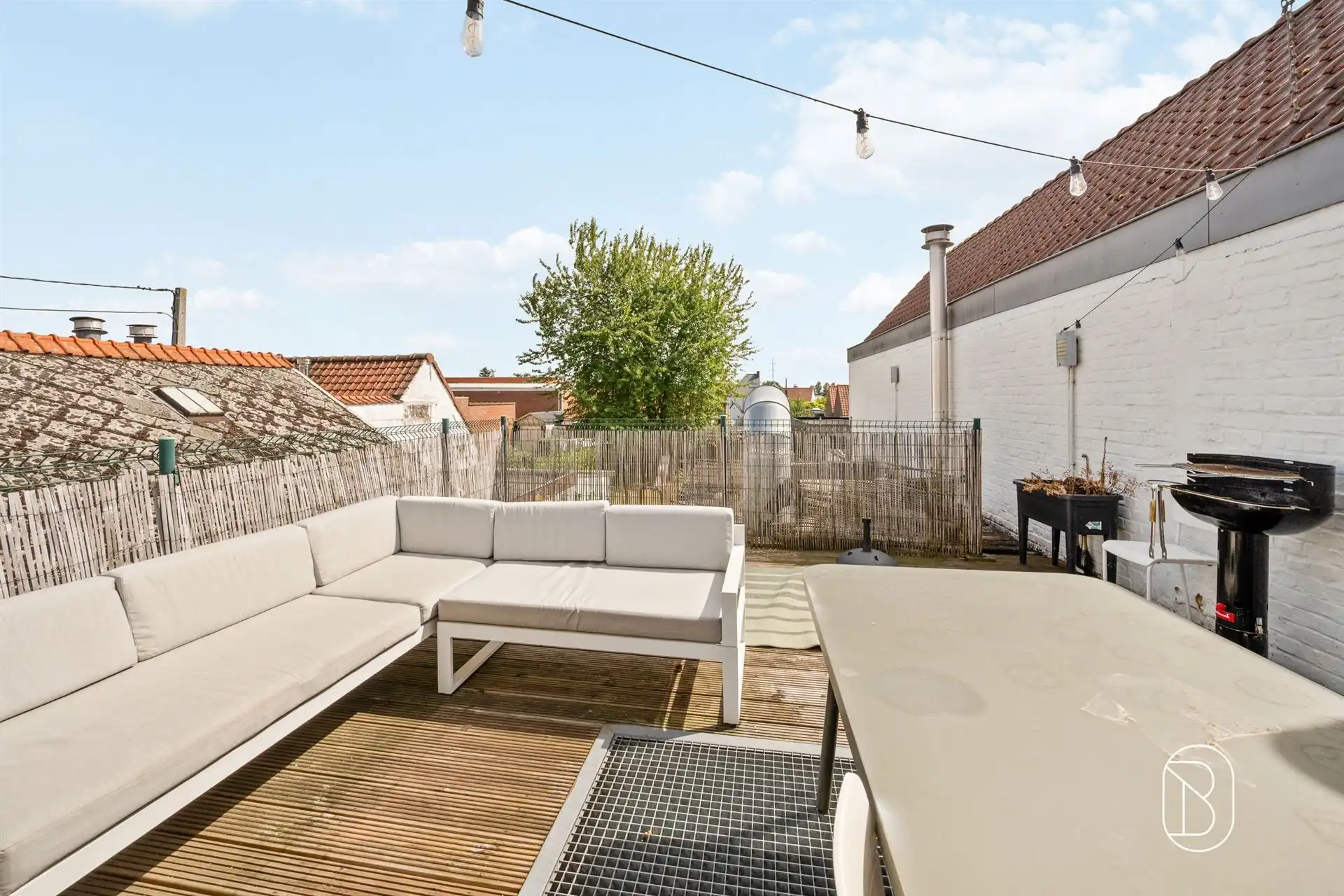 Ruime veelzijdige woning met 5 SLK en polyvalente ruimte foto 4