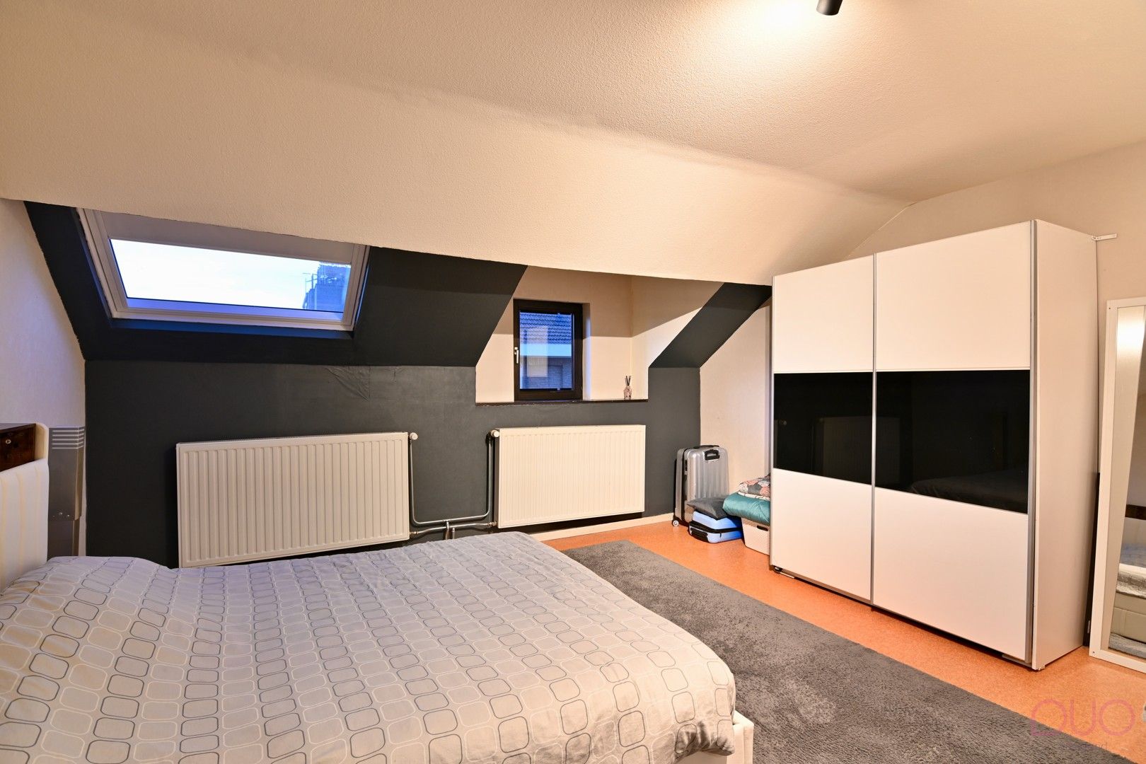 Instapklare woning in hartje Sint-Truiden met gezellige stadstuin en garage foto 14