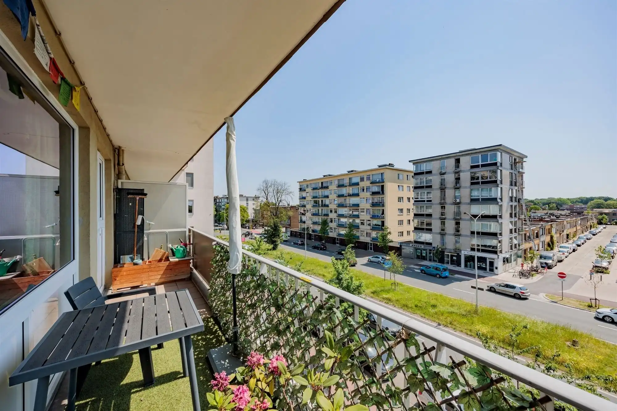 2 Slk Appt in Borgerhout vlakbij het Antwerpen centrum foto 6