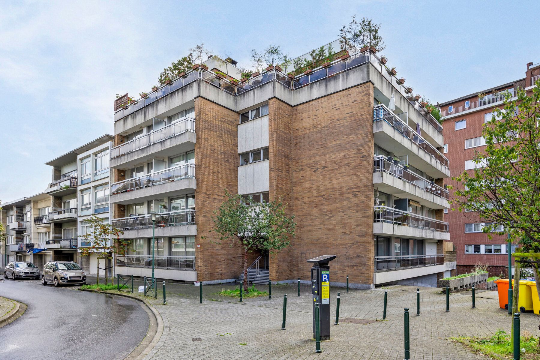 TOPPER! VOLLEDIG INSTAPKLAAR APPARTEMENT CENTRUM MOLENBEEK foto 14