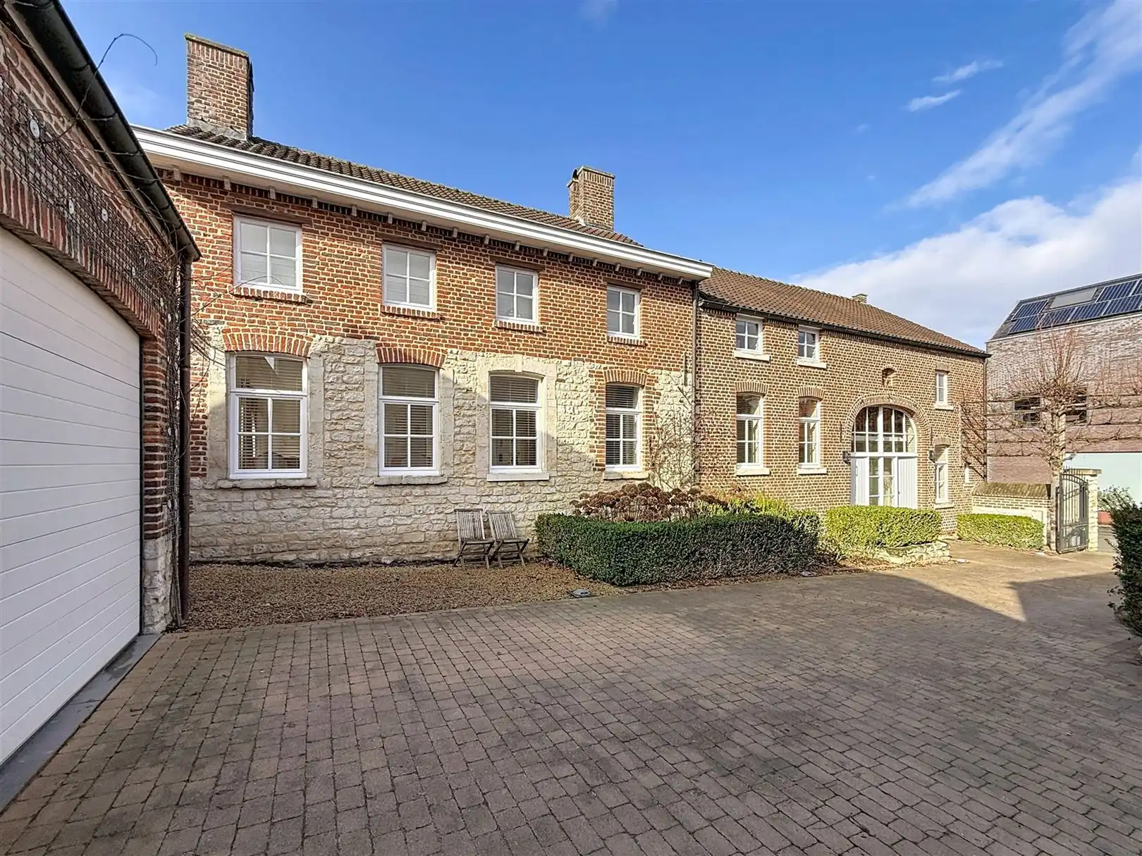 Karaktervolle woning met 4 slpks, 2 bdks, zwembad, 39a 17ca foto 35