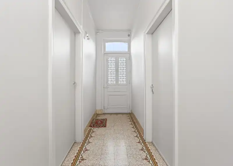 Roeselare-stadsrand. Prachtig pereceel bouwgrond waarvan 6% sloop / werderopbouw mogelijk OF grondige renovatie. Perceel van 875m2. ZUID-WEST. foto 11