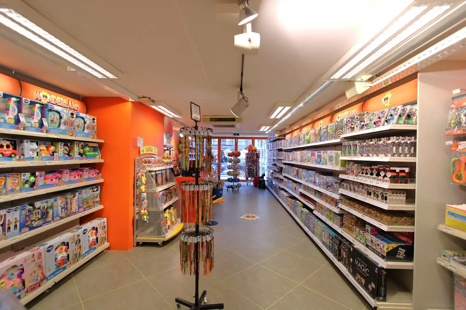 uitstekend gelegen handelspand Lippenslaan 148 foto 5