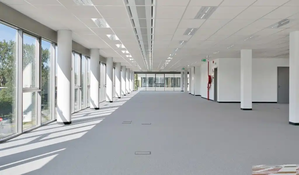 Kantoorruimte te huur in The Ultimate te Berchem foto 8