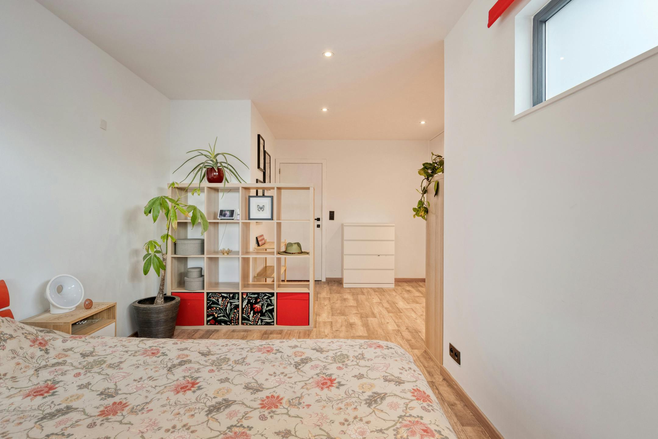 Huis met 2 slaapkamers te koop in centrum Stabroek! foto 11