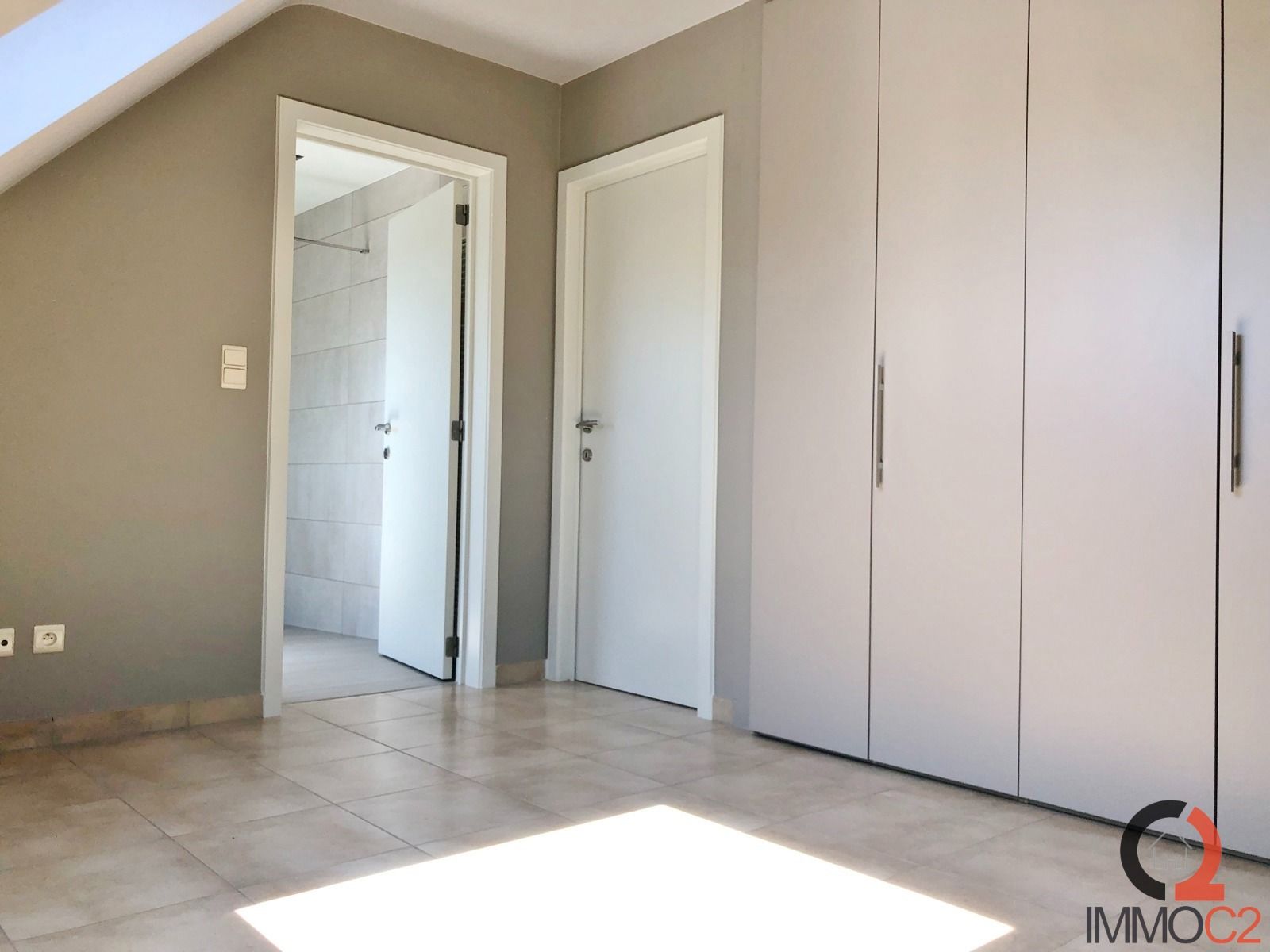 Appartement te huur foto 13